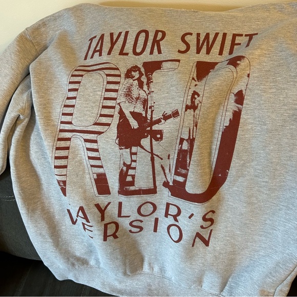 Taylor swift Red TV hoodie (limited edition) size unisex xl - Picture 3 of 3